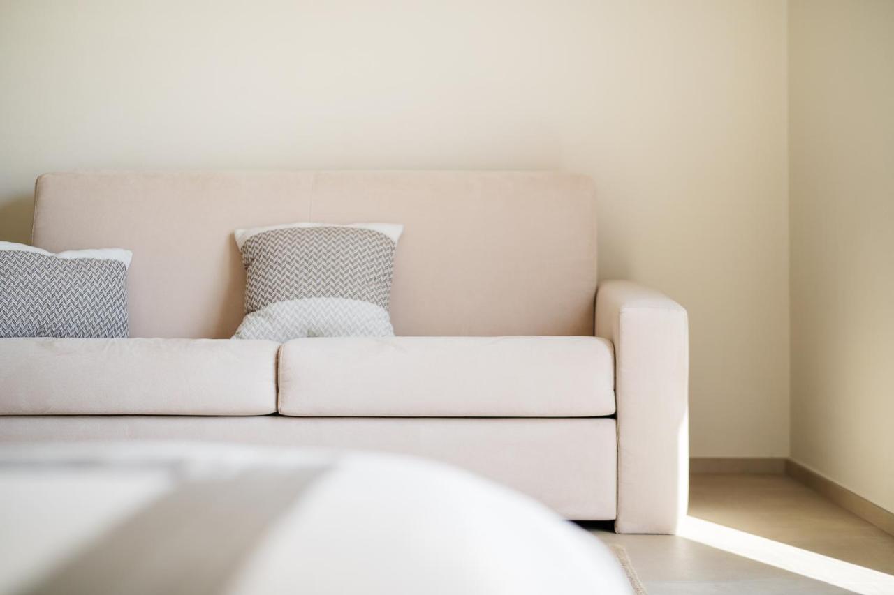 Enjoy Your Stay - Guest House - Olbia Bagian luar foto