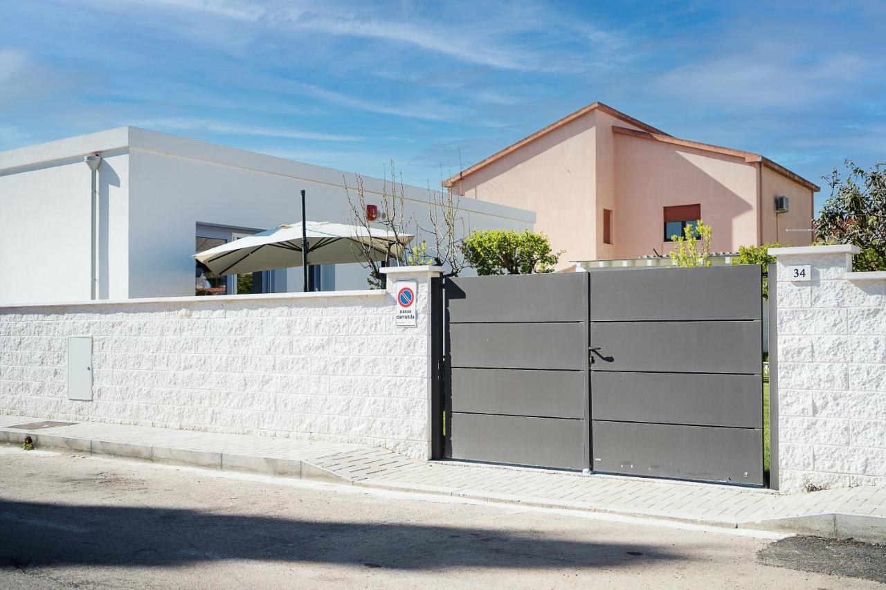 Enjoy Your Stay - Guest House - Olbia Bagian luar foto