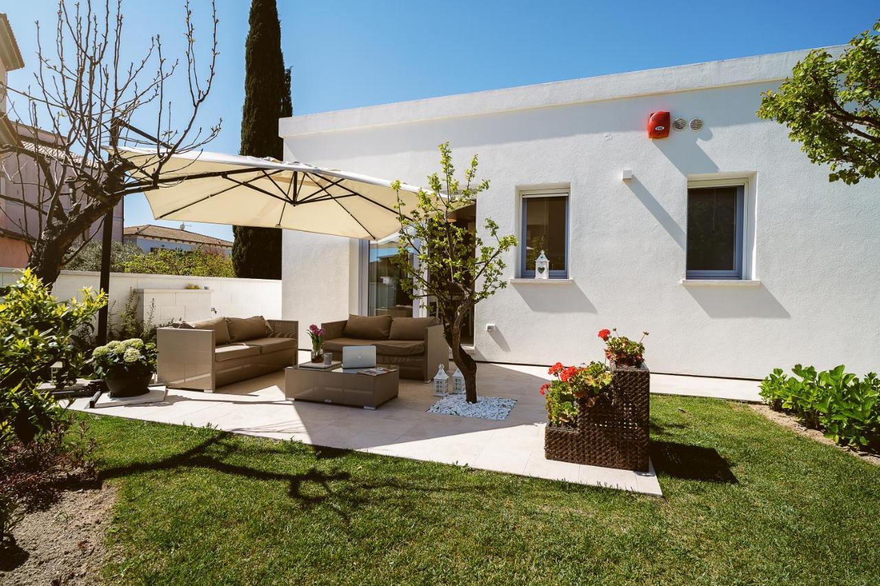 Enjoy Your Stay - Guest House - Olbia Bagian luar foto